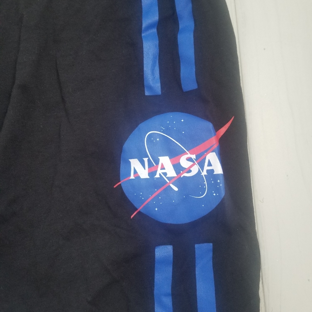 VINTAGE NASA SPACE SHIP SPACE SHORTS - RARE ITEM - Picture 3 of 5
